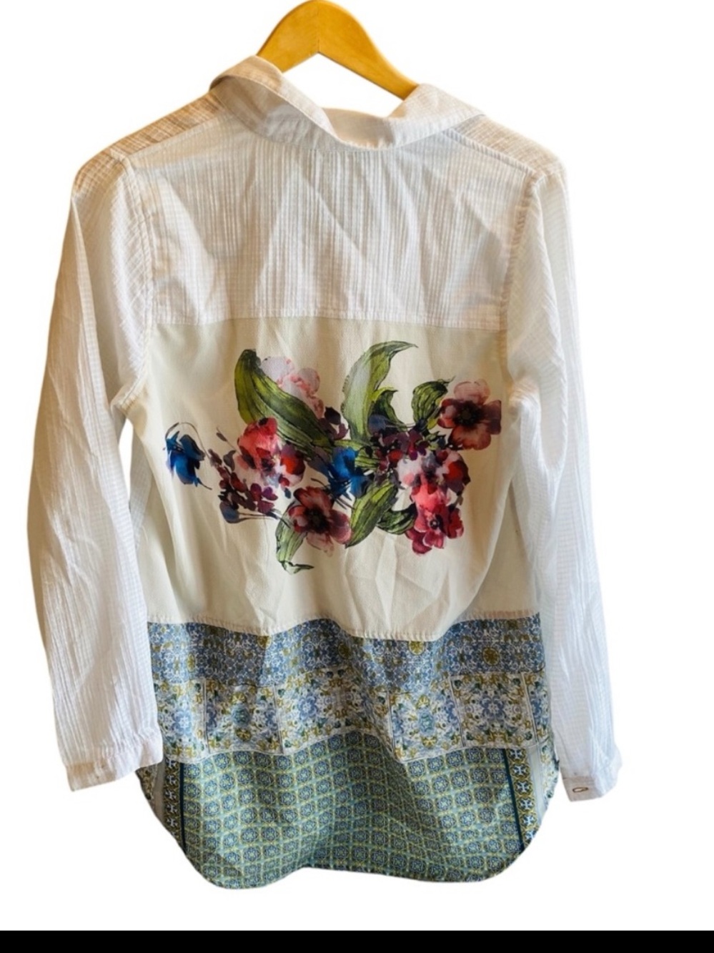 SOFT SURROUNDINGS Waffle Knit Floral Back Tunic Western Button Down Tunic Top - Picture 2 of 7